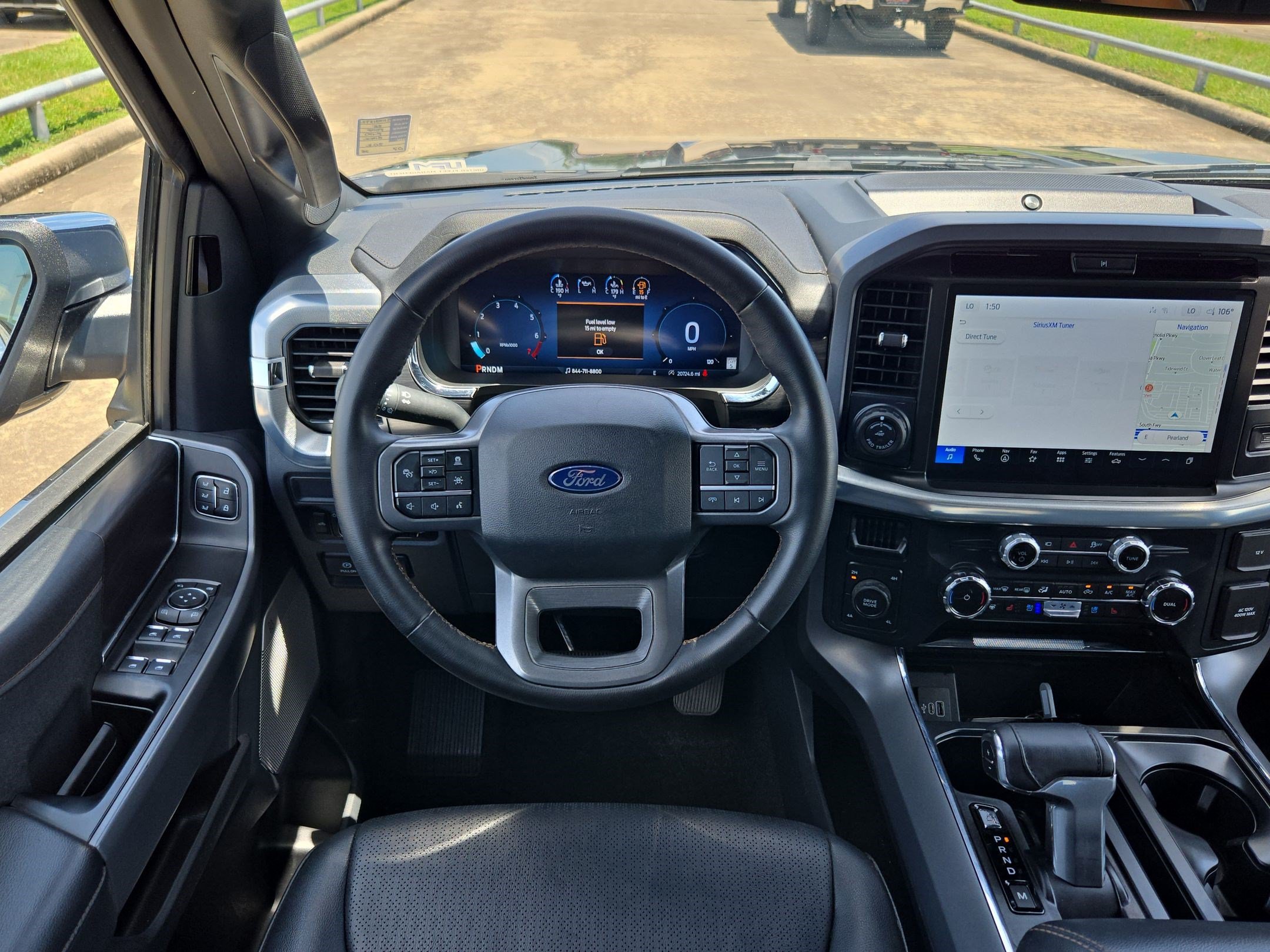 Used 2025 Ford F150 Lariat AWD/4WD image 30