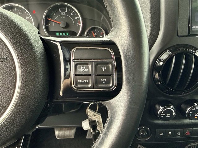 Used 2015 Jeep Wrangler Unlimited Sahara image 24