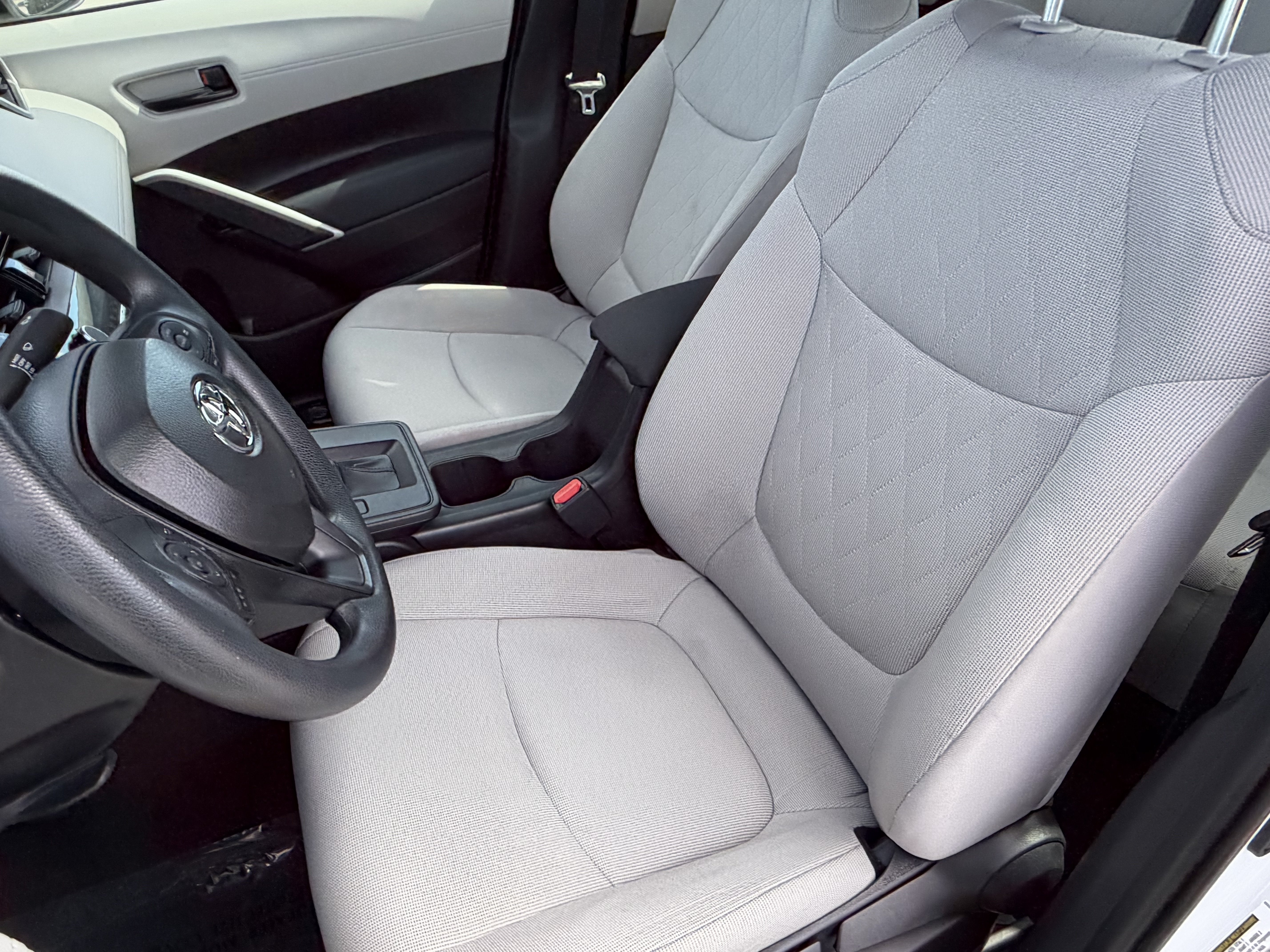 Certified 2026 Toyota Corolla Cross L FWD image 27