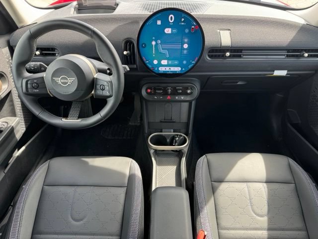Certified 2026 MINI Cooper 4-Door Hardtop FWD image 18