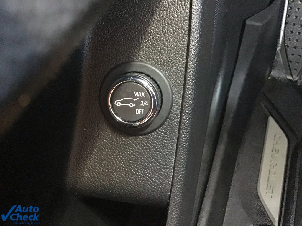 Used 2021 Chevrolet Traverse LT image 46