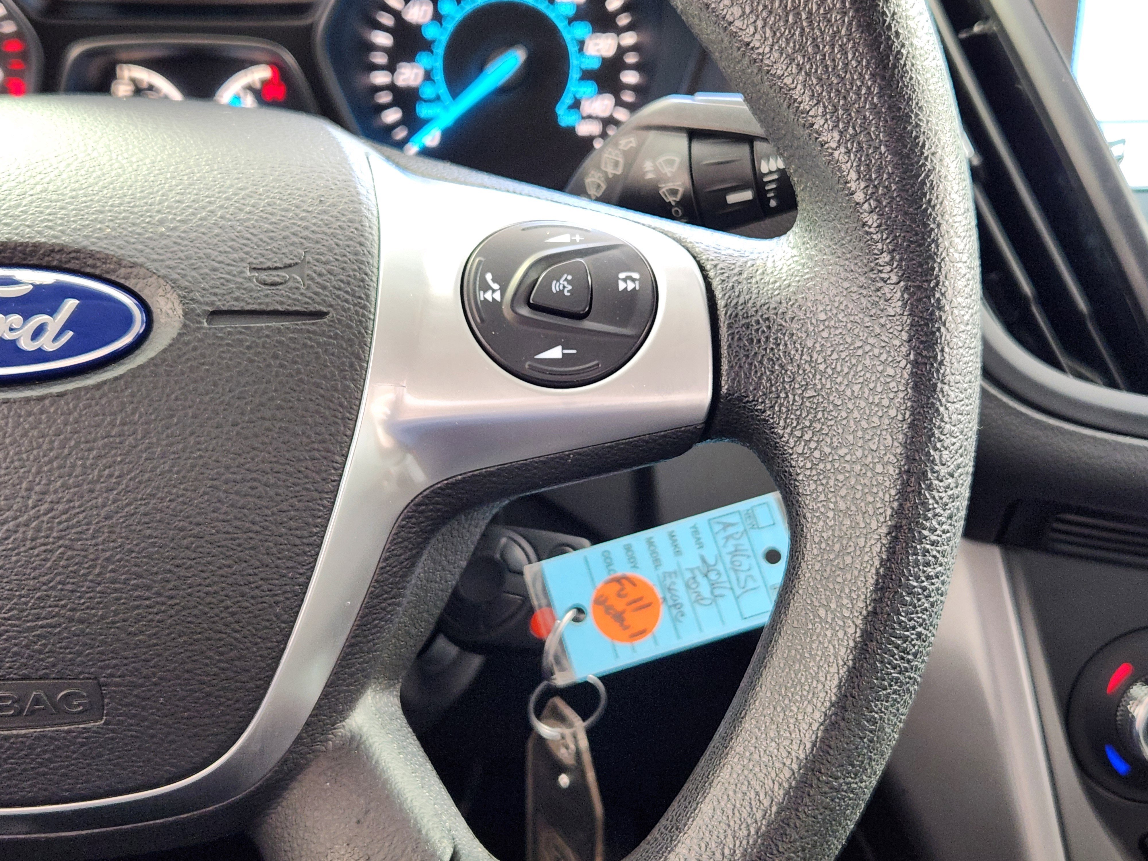 Used 2016 Ford Escape SE w/ Equipment Group 201A image 19