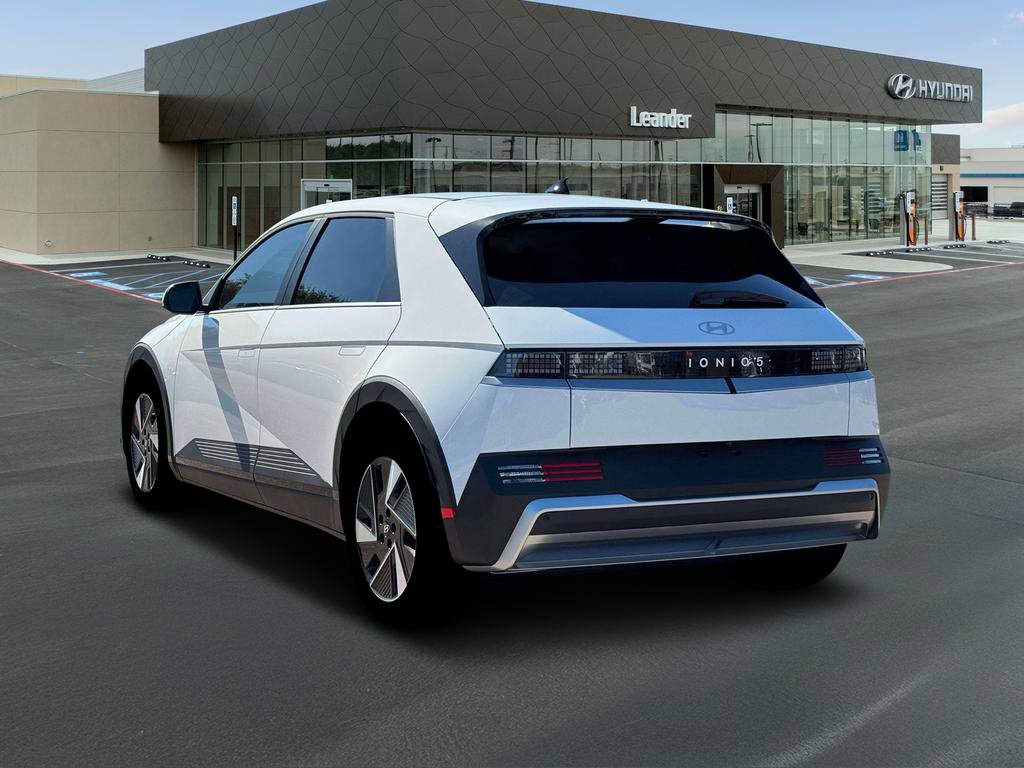 New 2026 Hyundai Ioniq 5 SE image 5