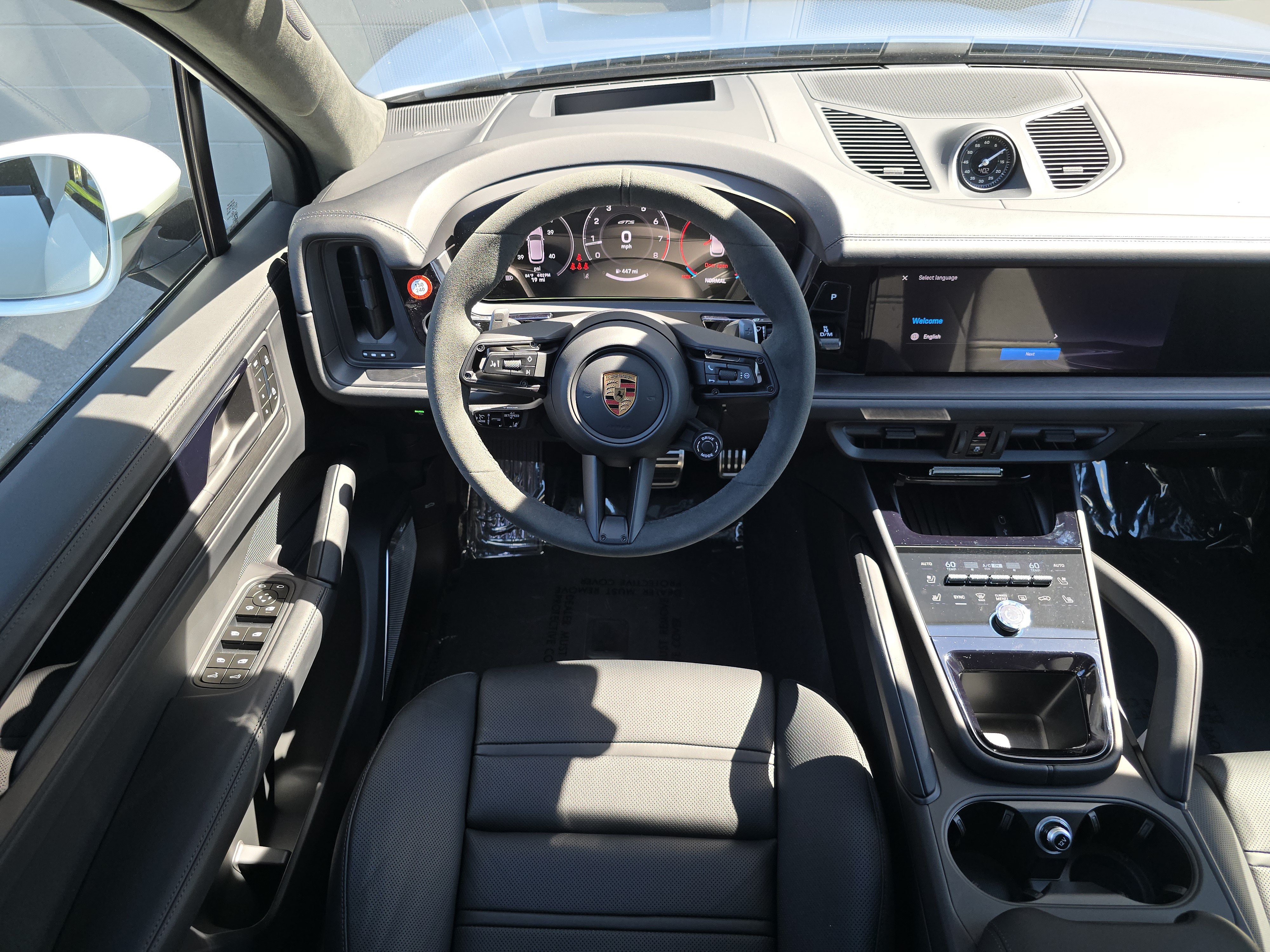 New 2026 Porsche Cayenne GTS AWD/4WD image 26