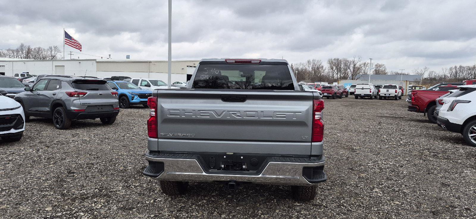 New 2026 Chevrolet Silverado 1500 LT AWD/4WD image 6
