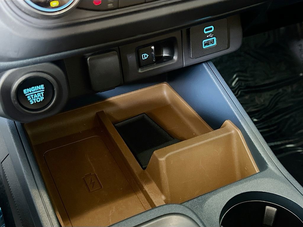 Used 2024 Ford Maverick Lariat w/ 4K Tow Package image 31