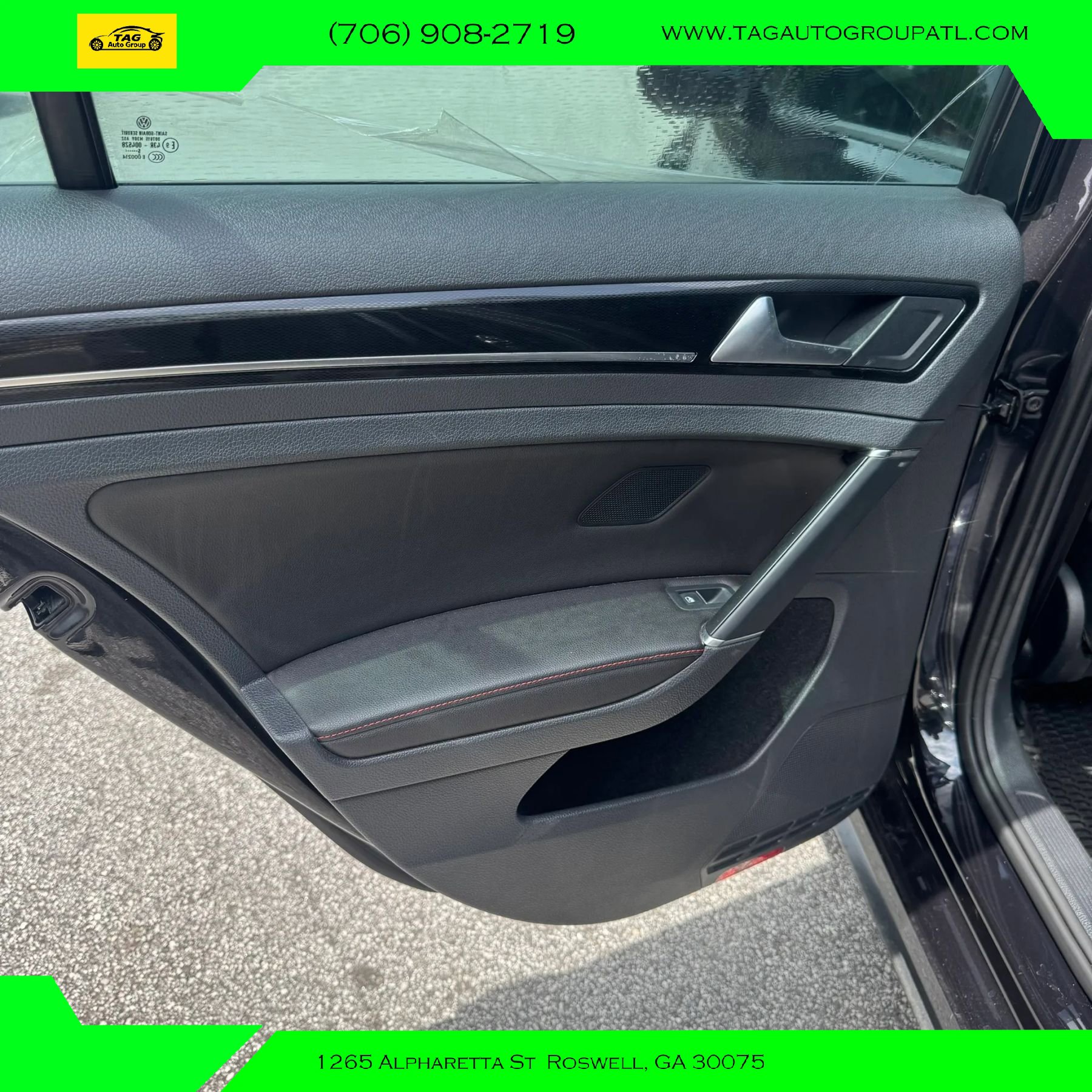 Used 2016 Volkswagen GTI SE FWD image 9