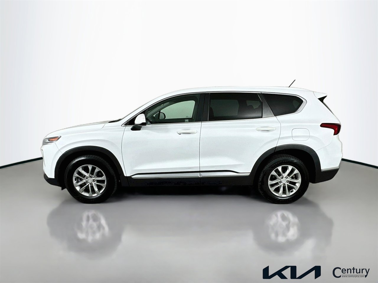 Used 2019 Hyundai Santa Fe SE FWD image 8