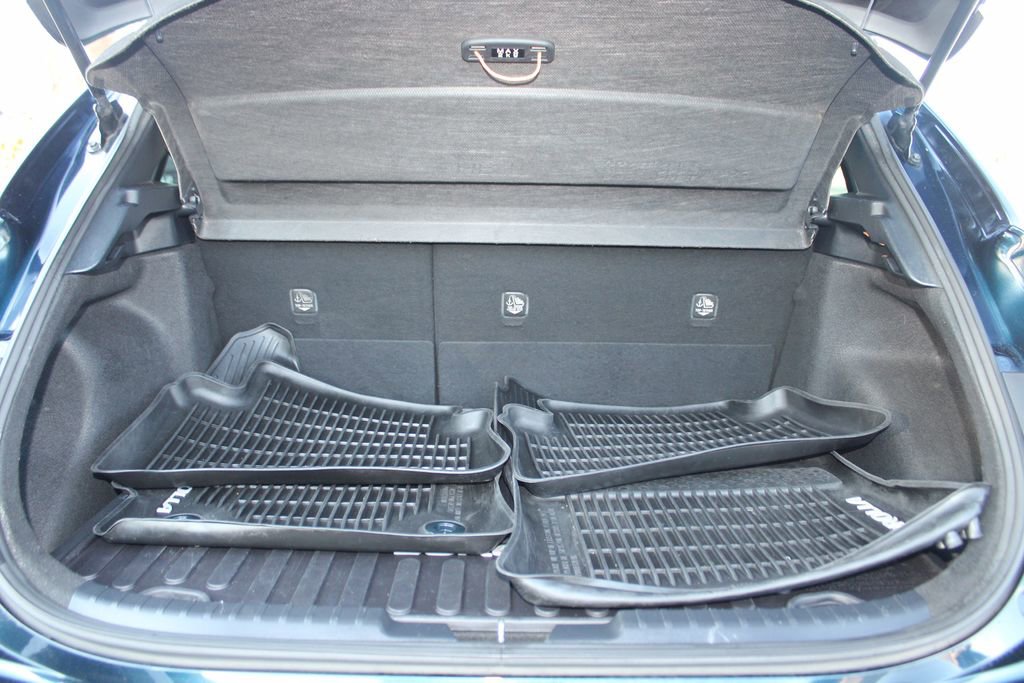 Used 2019 Toyota Corolla XSE image 27