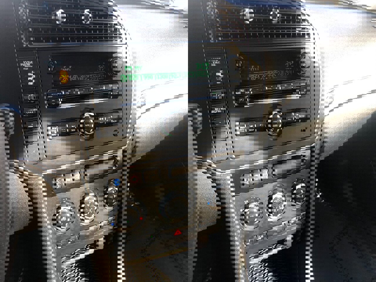 Used 2009 Saab 9-3 2.0T image 14