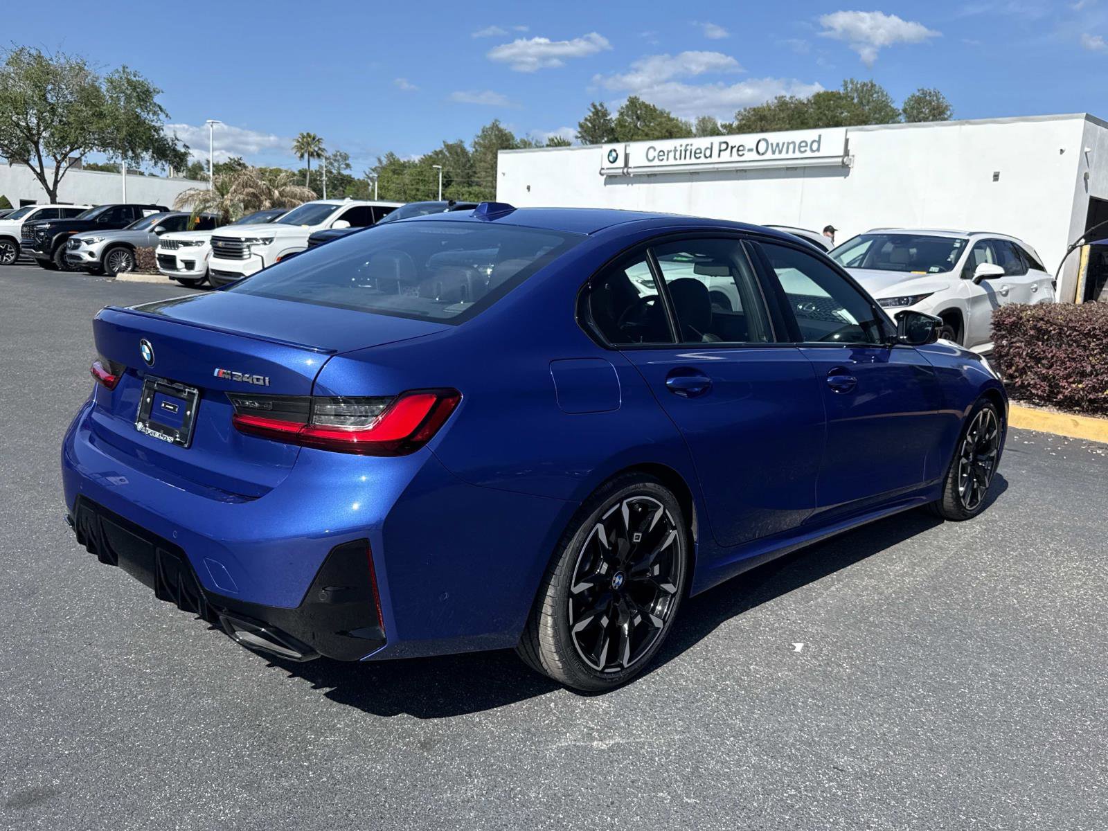 Used 2025 BMW M340i image 3