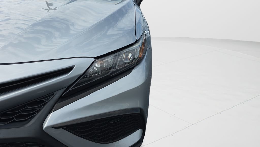 Used 2021 Toyota Camry SE FWD image 26
