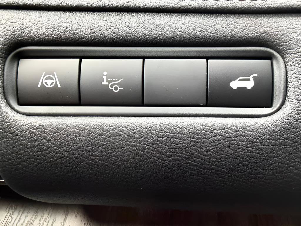 New 2026 Nissan Armada SL w/ Captain's Chari Seat Package image 27