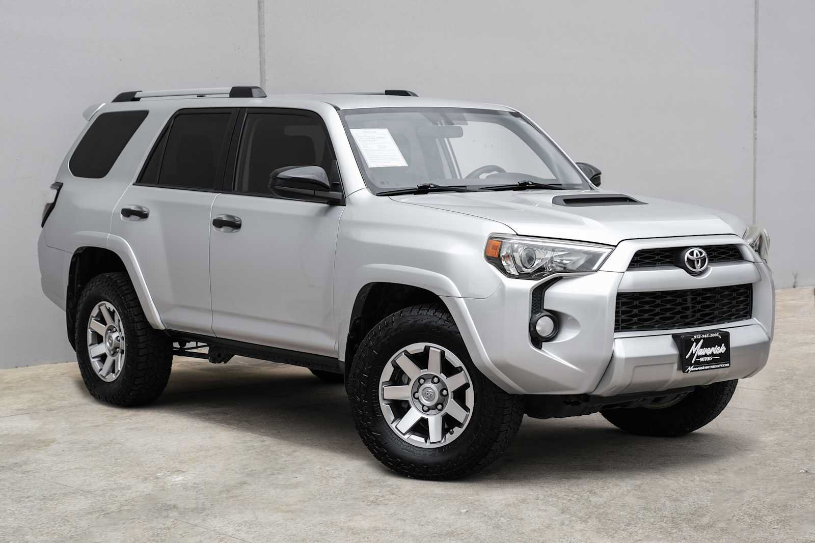 Used 2015 Toyota 4Runner Trail AWD/4WD image 6