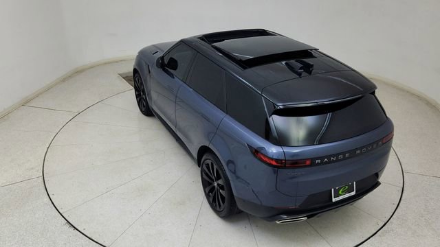 Used 2025 Land Rover Range Rover Sport SE image 84