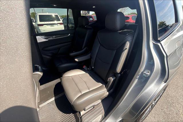 Used 2024 Cadillac XT6 Sport image 19