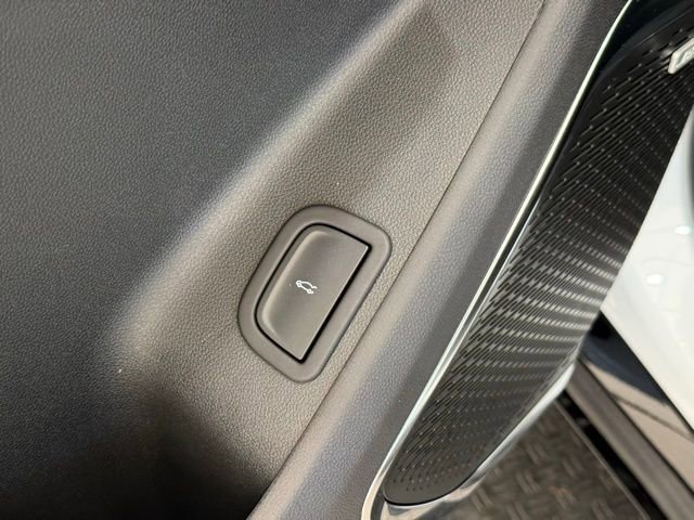 New 2026 Chevrolet Traverse RS image 18