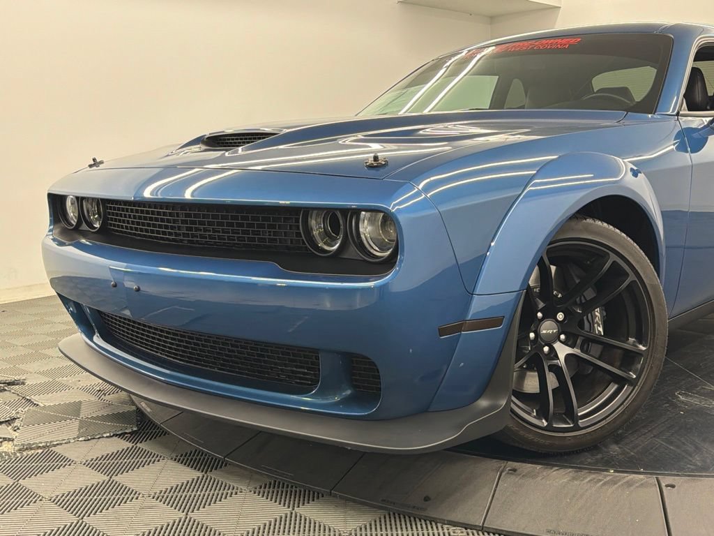 Used 2022 Dodge Challenger R/T Scat Pack RWD image 4