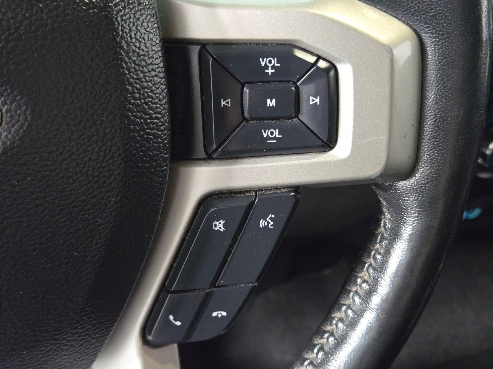 Used 2019 Ford F250 Lariat w/ Lariat Ultimate Package AWD/4WD image 25