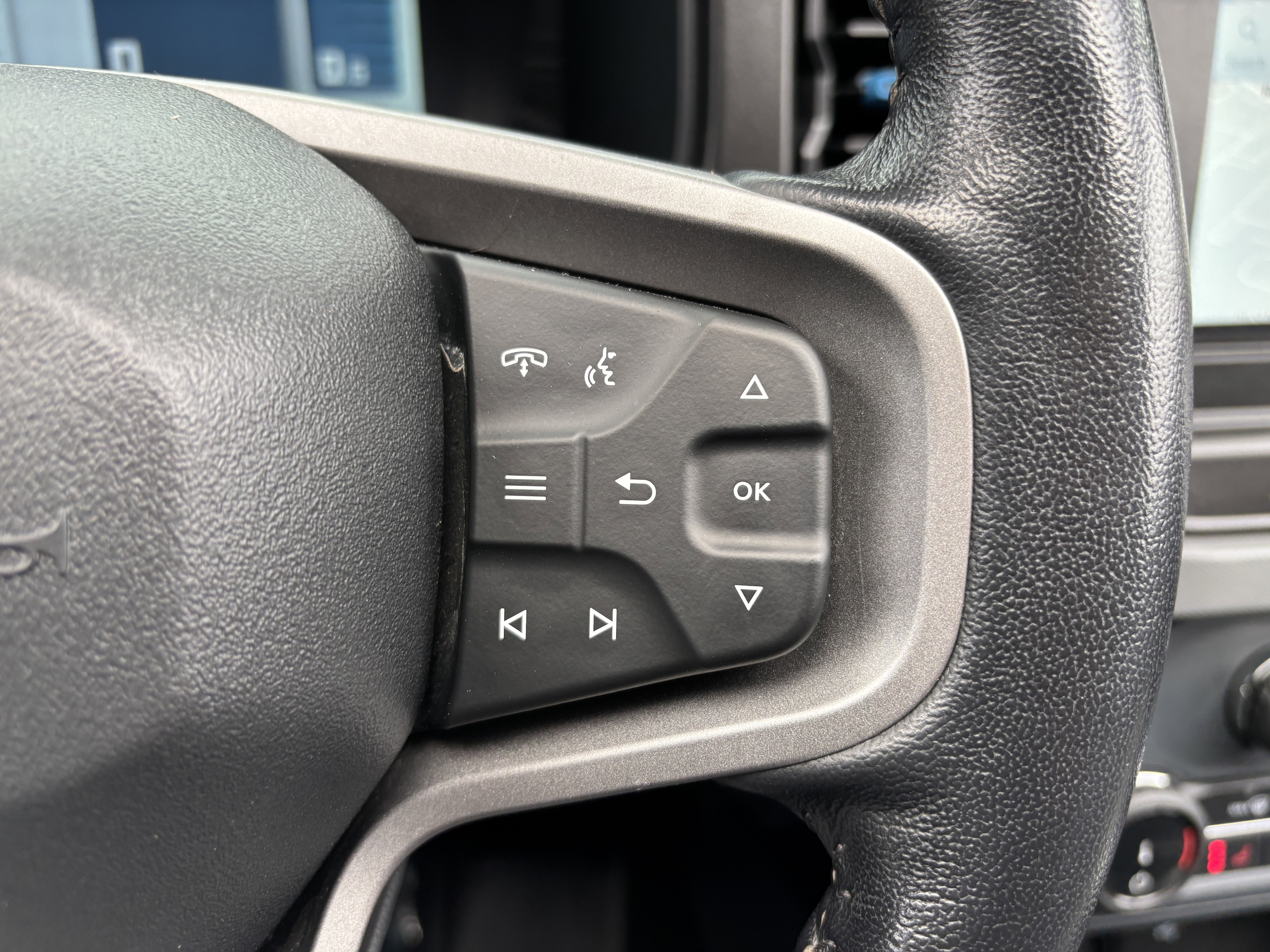 Used 2022 Ford Bronco Black Diamond image 22