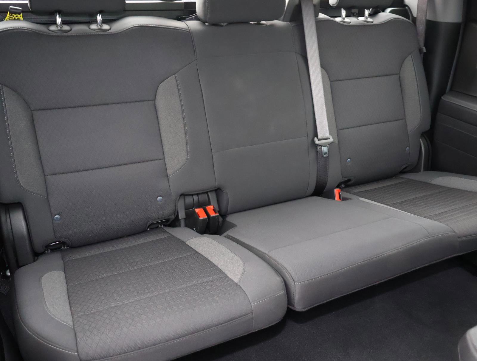 Used 2025 Chevrolet Silverado 1500 LT Trail Boss w/ Convenience Package II image 21