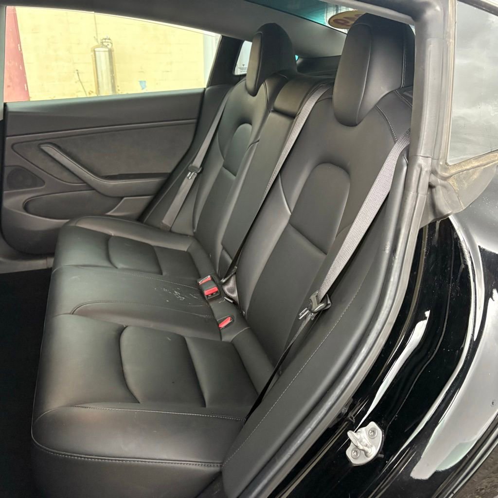 Used 2019 Tesla Model 3 Long Range RWD image 11