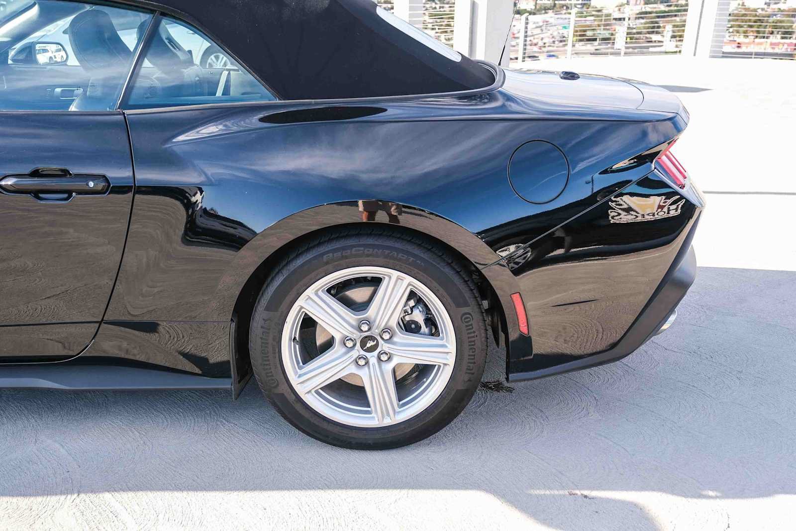 Used 2026 Ford Mustang Premium RWD image 8