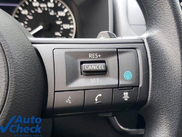 Used 2024 Nissan Rogue SV FWD image 22