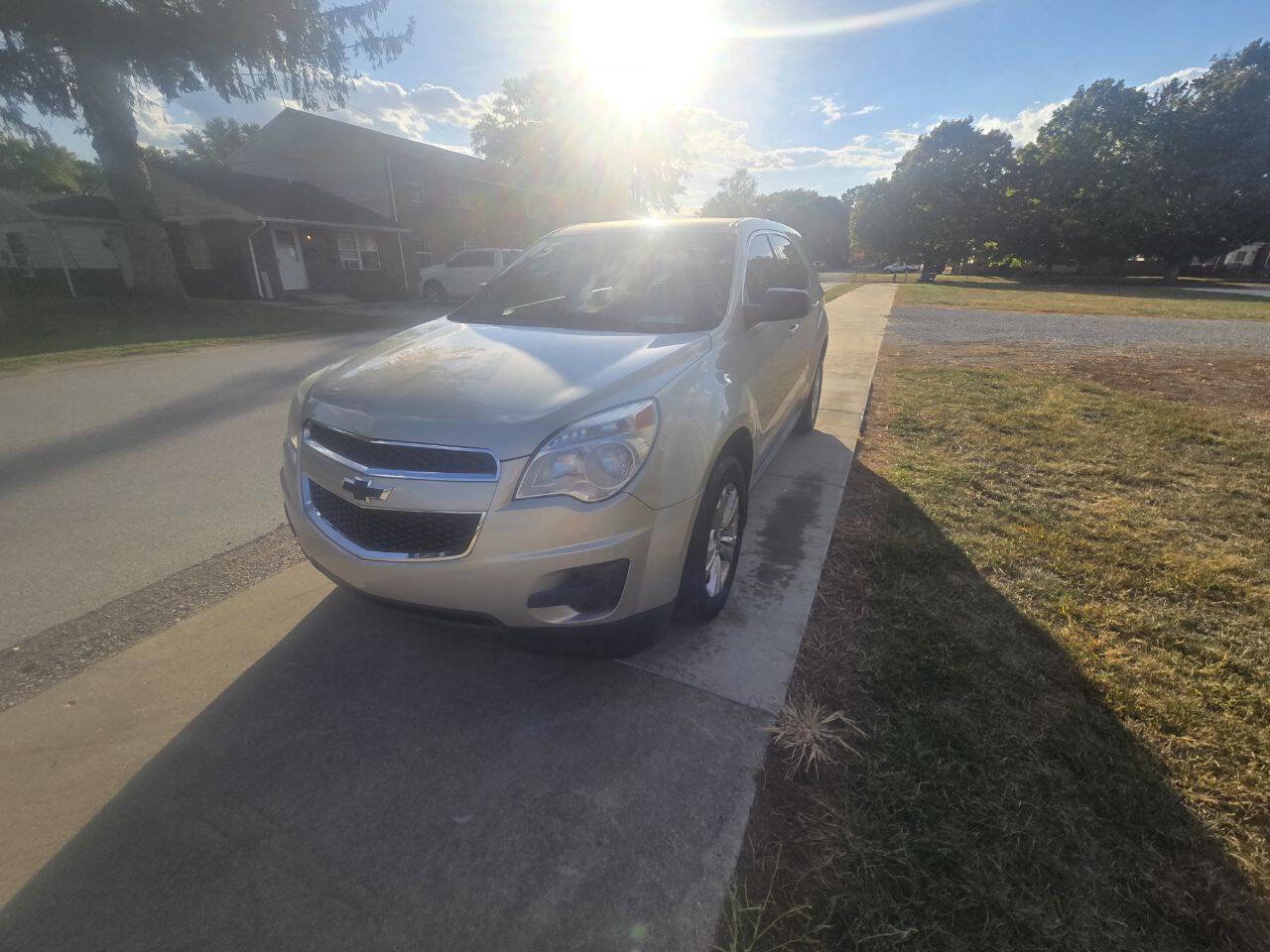Used 2015 Chevrolet Equinox LS image 4