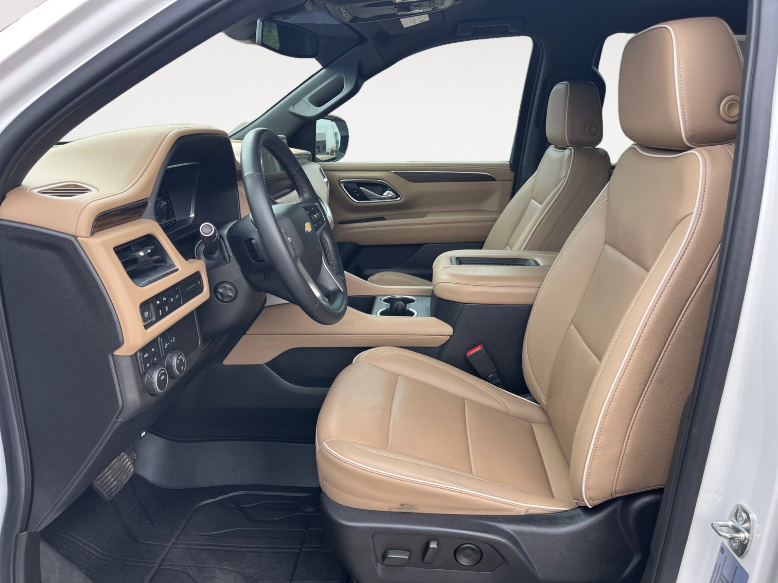 Used 2022 Chevrolet Tahoe Premier image 9
