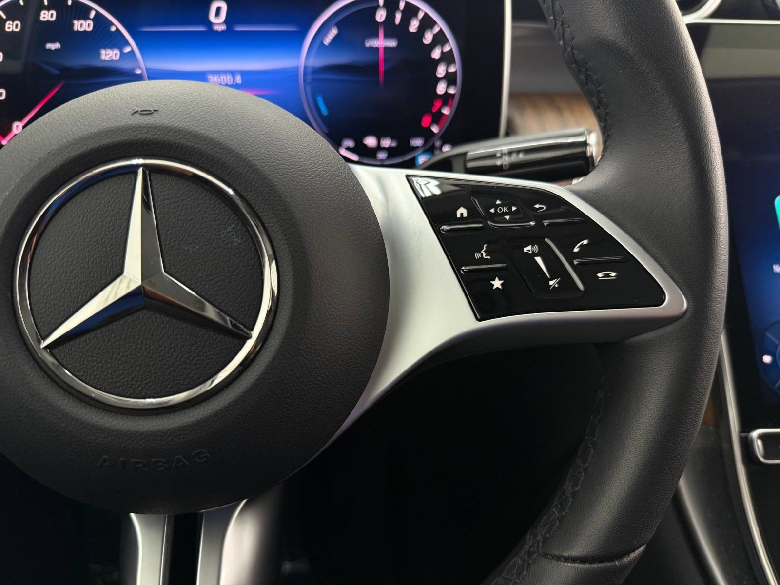 Certified 2025 Mercedes-Benz GLC 350e 4MATIC image 14