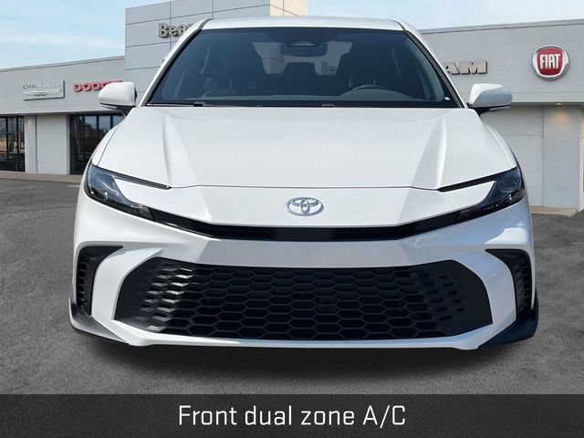 Used 2025 Toyota Camry SE FWD video 2
