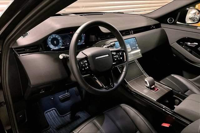 Certified 2025 Land Rover Range Rover Evoque S AWD/4WD image 24