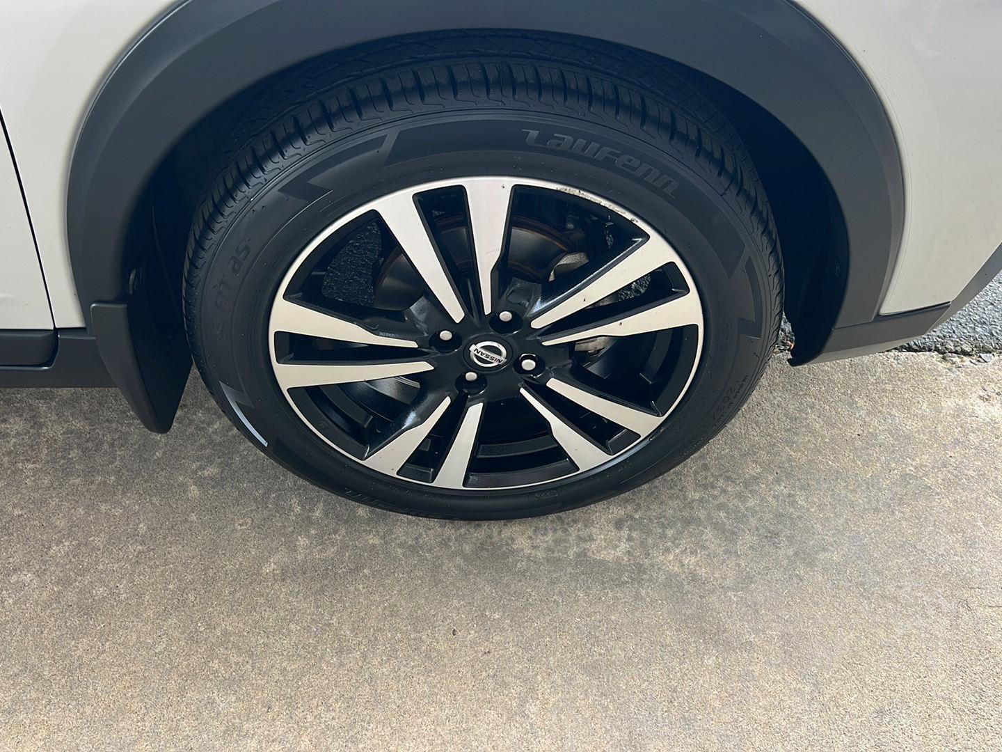 Used 2020 Nissan Kicks SV image 38