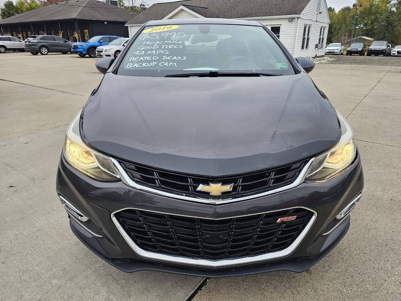 Used 2016 Chevrolet Cruze LT w/ Sun And Sound Package FWD image 3
