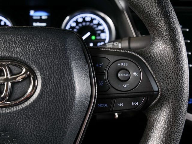 Used 2018 Toyota Camry LE FWD image 21