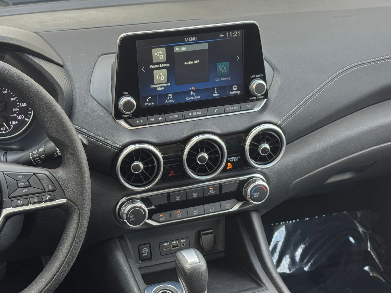 Used 2025 Nissan Sentra SV FWD image 20