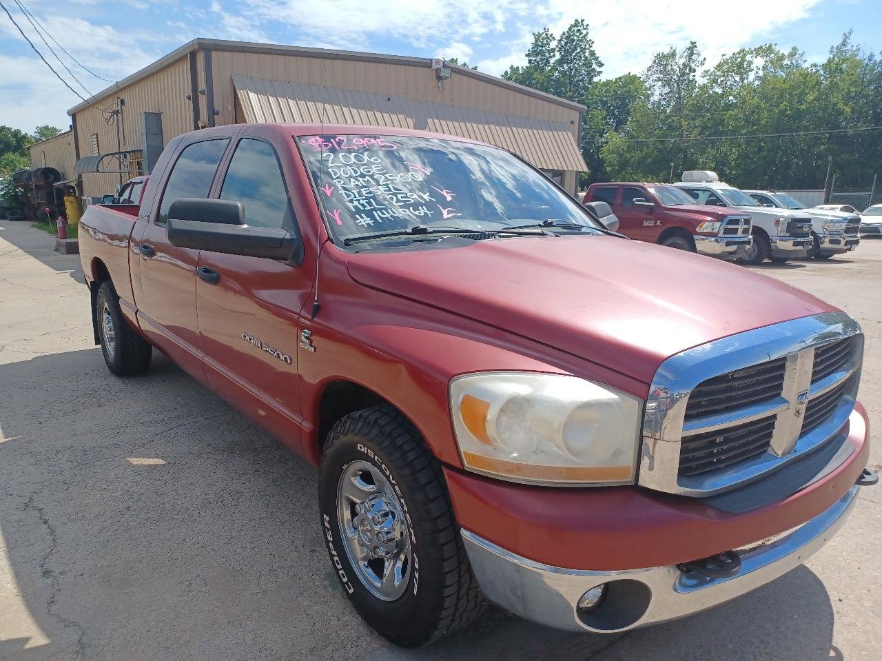 Used 2006 Dodge Ram 2500 Truck SLT RWD image 3