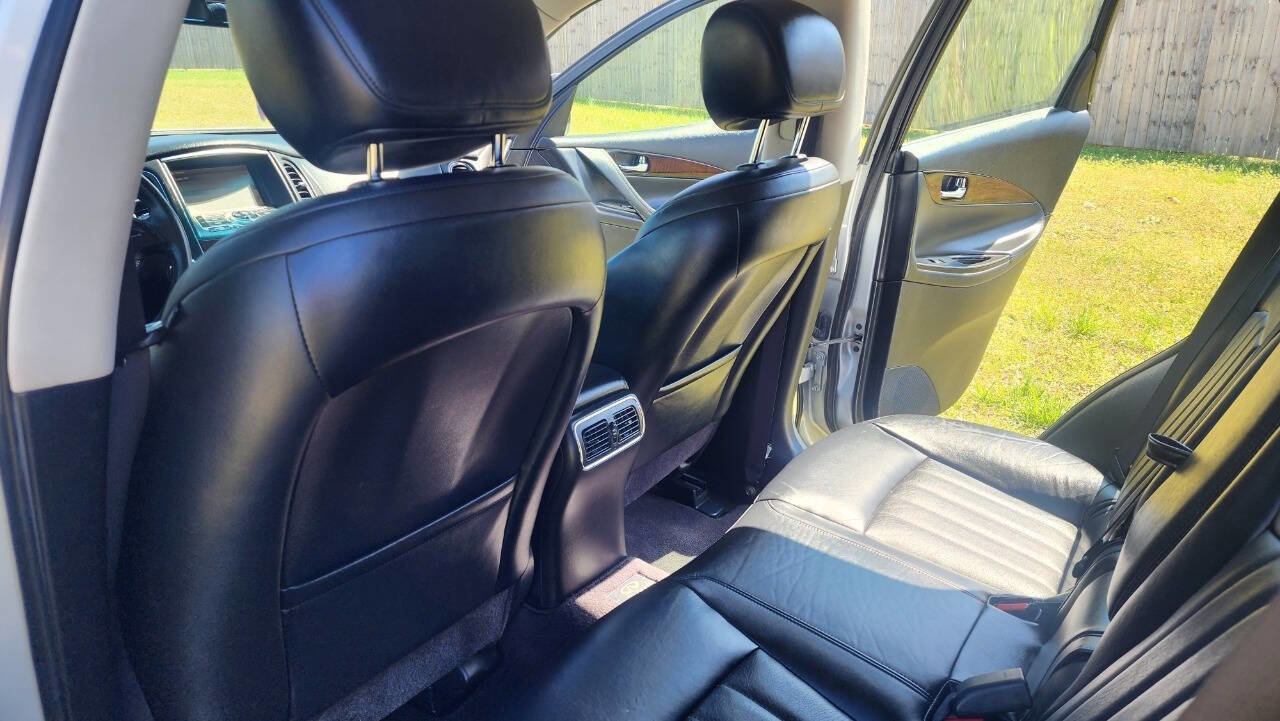 Used 2011 INFINITI EX35 Journey image 24