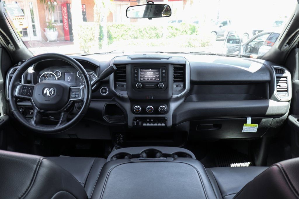 Used 2021 RAM 2500 Tradesman w/ Chrome Appearance Group image 26