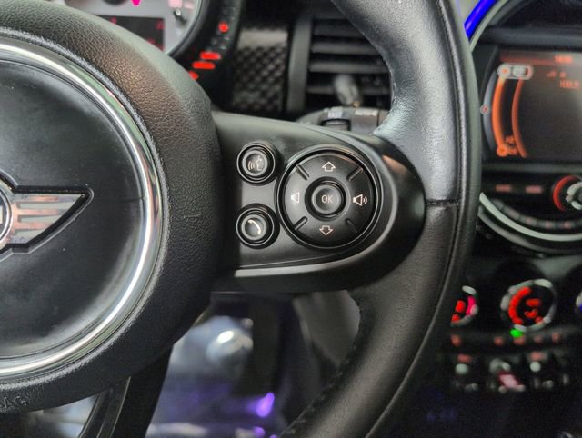 Used 2015 MINI Cooper S image 12