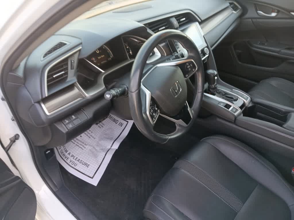 Used 2019 Honda Civic Touring image 16