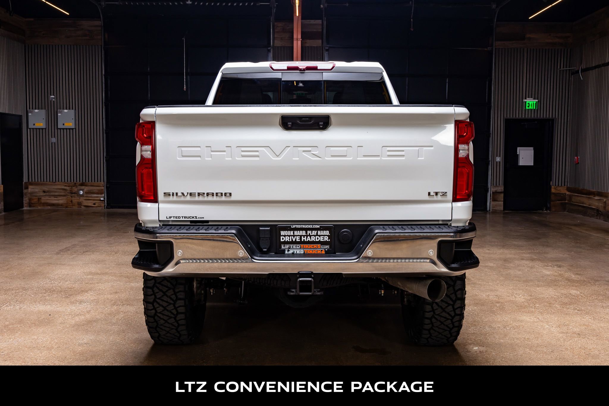 Used 2022 Chevrolet Silverado 2500 LTZ w/ LTZ Plus Package image 8