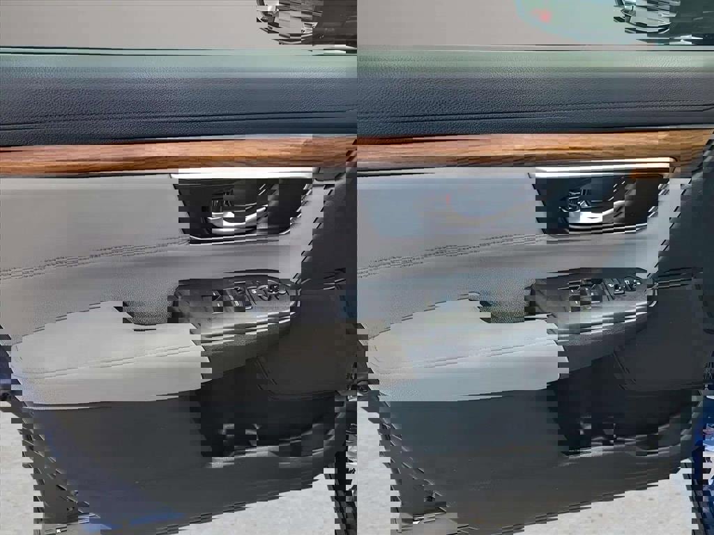 Used 2017 Honda CR-V EX image 18