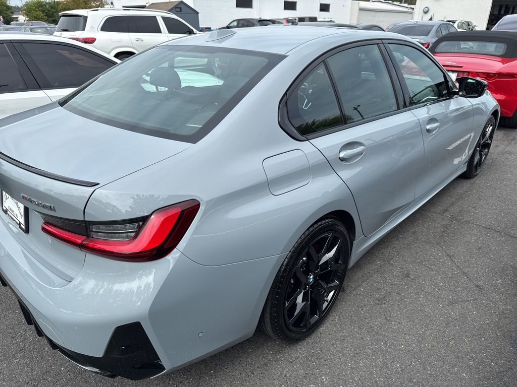 Used 2025 BMW M340i xDrive w/ Premium Package image 4