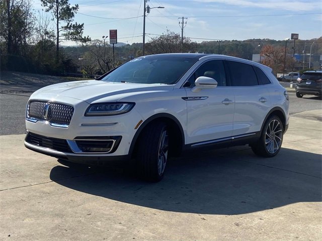 Used 2020 Lincoln Nautilus Reserve w/ Equipment Group 202A image 5