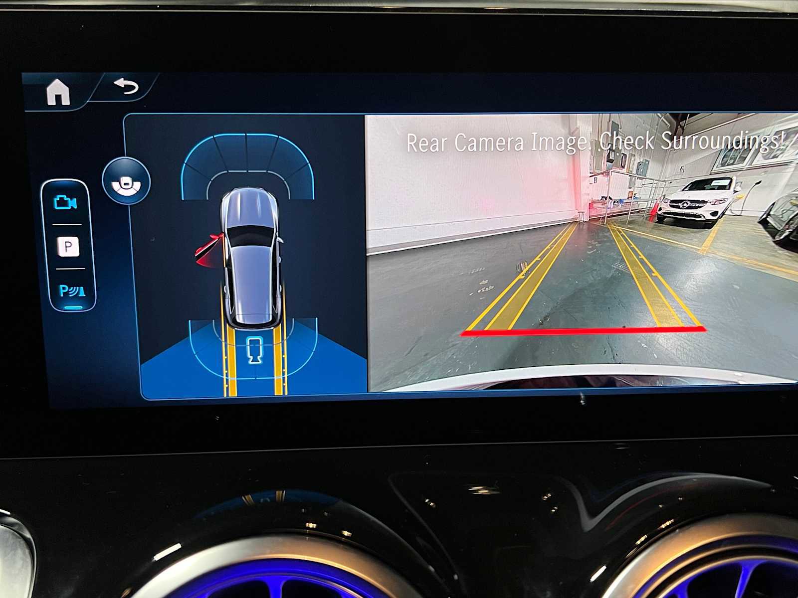 Certified 2025 Mercedes-Benz GLB 250 4MATIC image 40