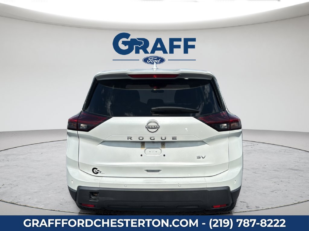 Used 2024 Nissan Rogue SV FWD image 6
