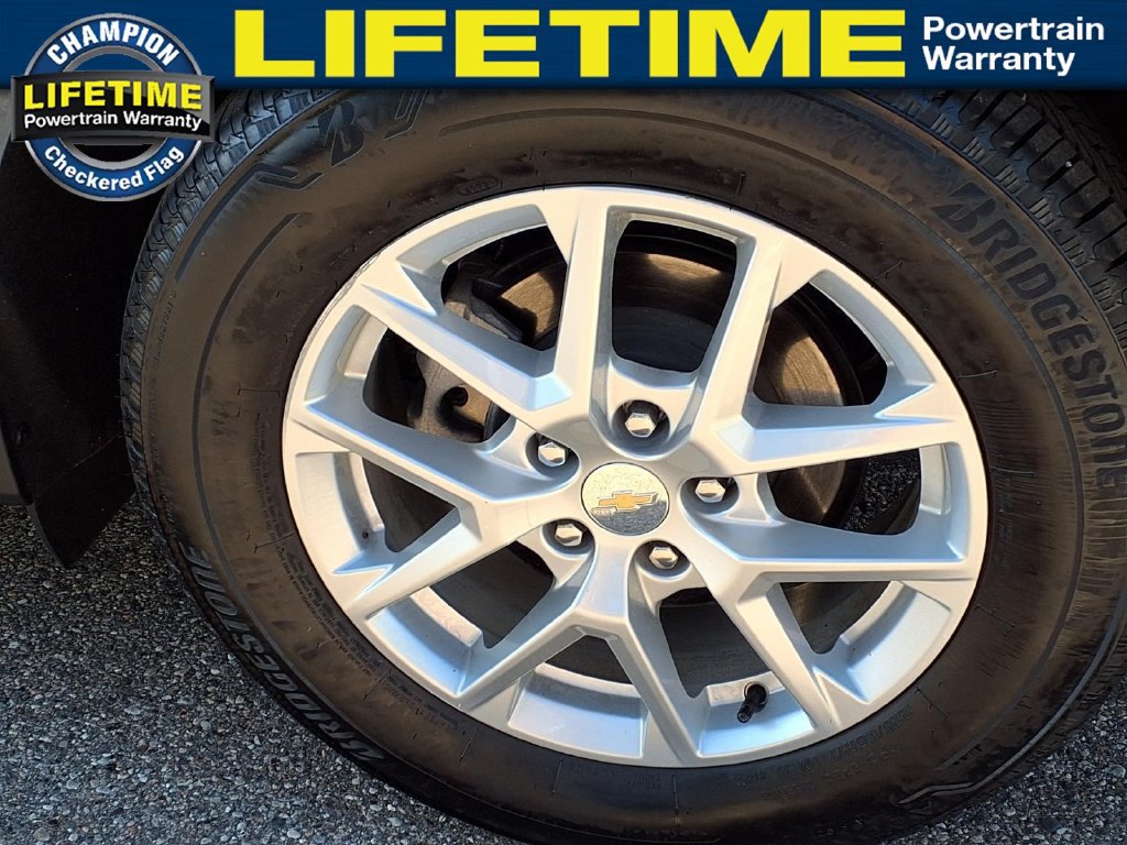 Used 2024 Chevrolet Equinox LT AWD/4WD image 9