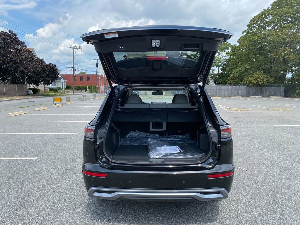 New 2025 Mitsubishi Outlander SEL image 25